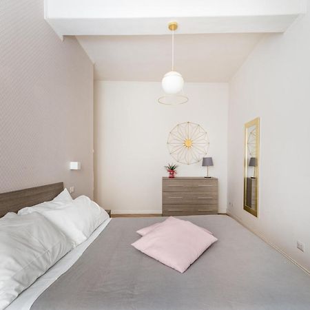 Famm Apartments - Charming And Cozy Flat At Pantheon Rome Buitenkant foto
