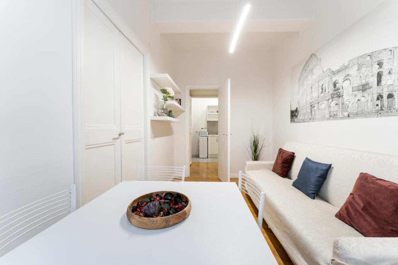 Famm Apartments - Charming And Cozy Flat At Pantheon Rome Buitenkant foto