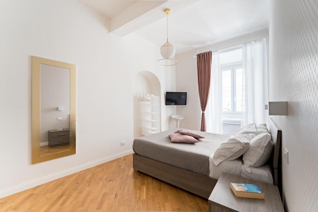 Famm Apartments - Charming And Cozy Flat At Pantheon Rome Buitenkant foto